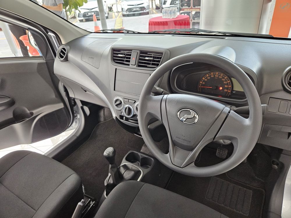 Perodua Axia E interior