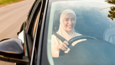 beli kereta terpakai, wanita memandu, woman driving, buy car