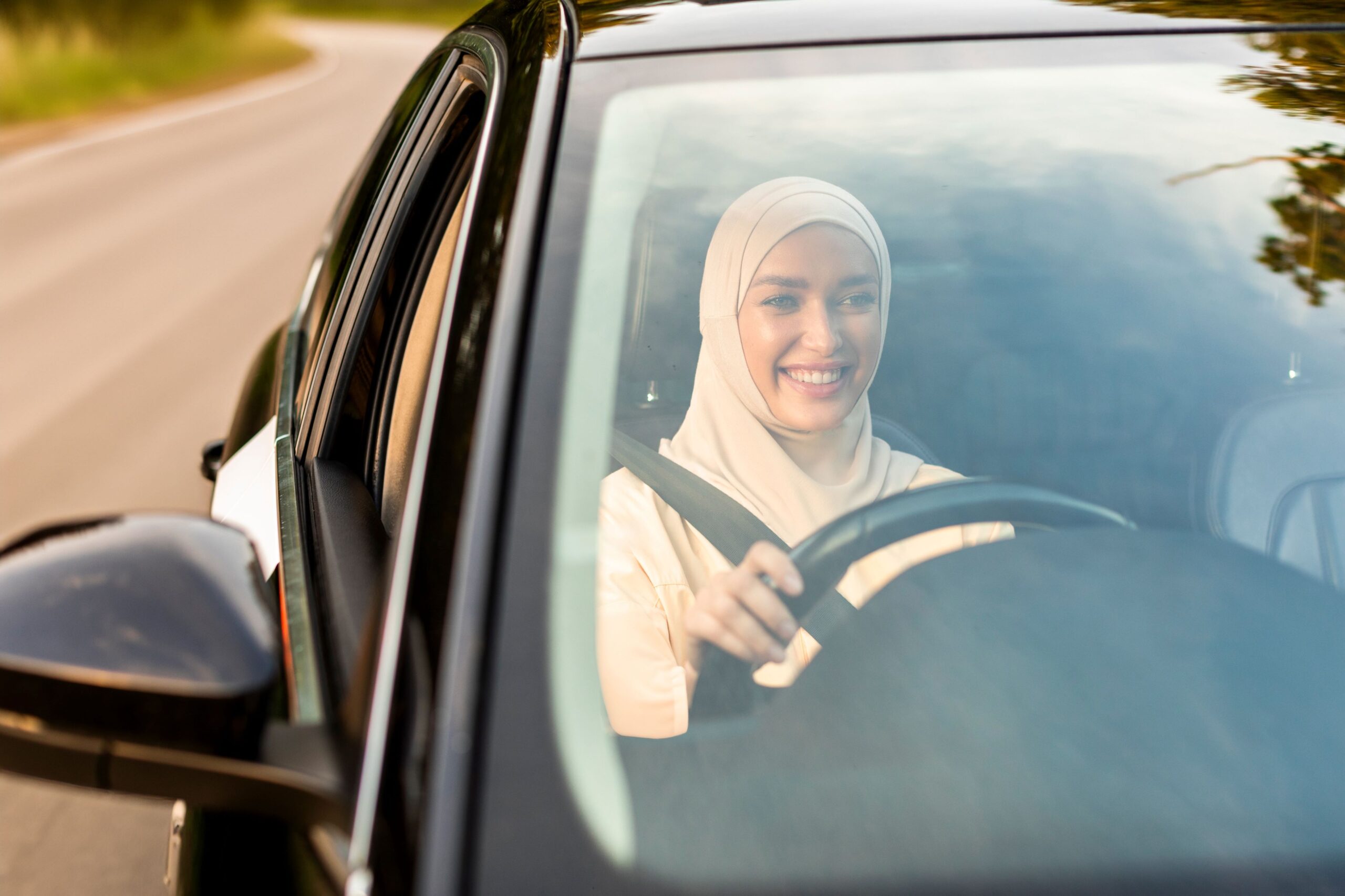 beli kereta terpakai, wanita memandu, woman driving, buy car