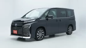 carro toyota voxy